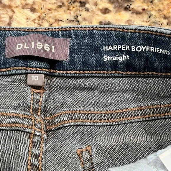 NWT DL1961 Girls Harper Boyfriend Straight Jeans
